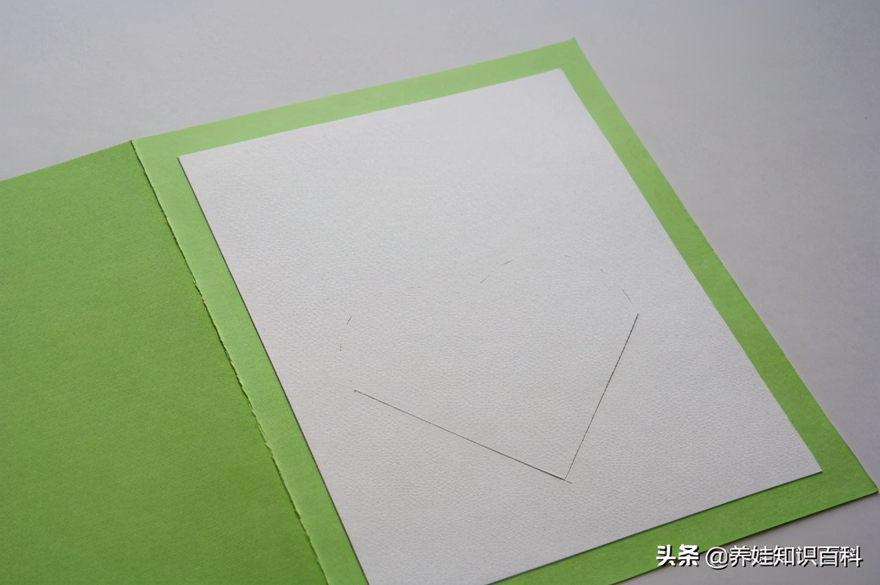 一个简单的贺卡怎么做 制作流程如下
