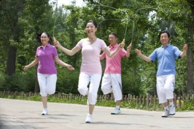 ​什么行为容易伤大脑（什么样的行为对大脑有伤害）