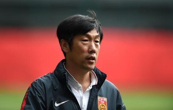 高洪波在其他教练眼里的地位（足协领导赛前跟我交流很久）(1)