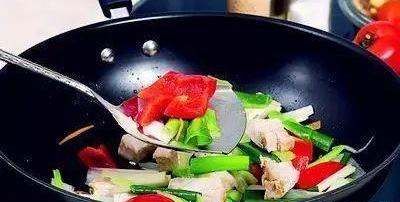 菜太辣了放什么去辣味,吃的菜太辣了怎么办图11