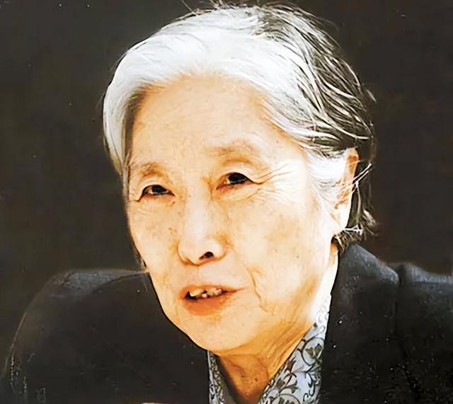 王光美死后追悼会（王光美退休后归隐于世）(24)