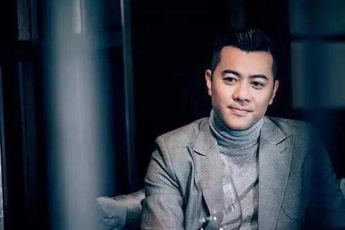 梁汉文最出名的歌（主题曲之王梁汉文）(42)