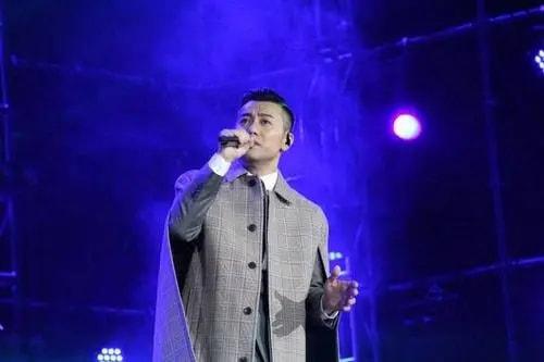 梁汉文最出名的歌（主题曲之王梁汉文）(4)
