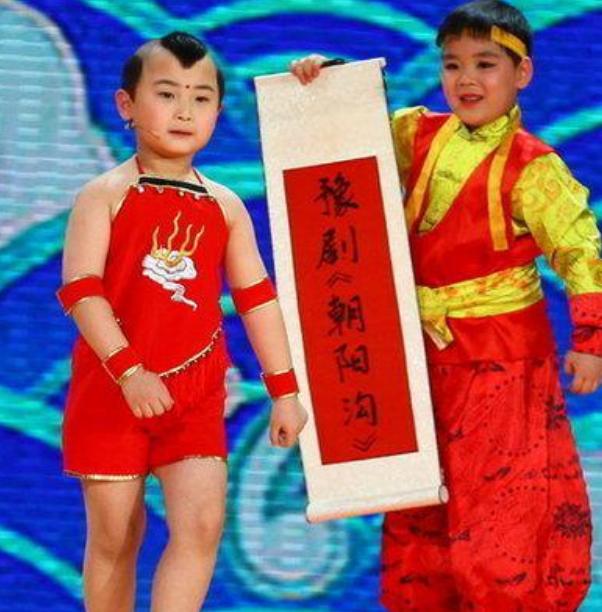 林妙可对童星的评价（7位童星的今昔对比）(3)