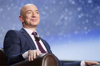 ​世界真正第一首富是谁：杰夫贝索斯（资产超比尔盖茨）