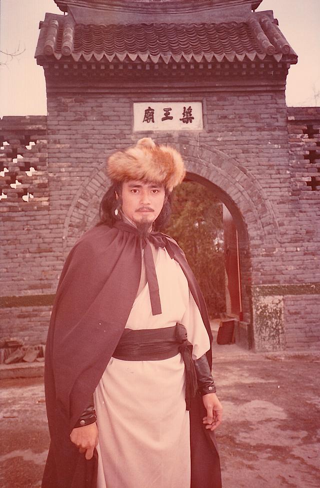 汤镇宗结婚了吗（出道至今零绯闻）(13)