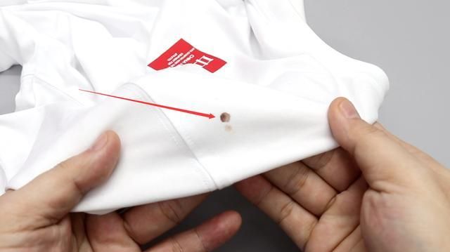 衣服上的血渍如何清洗干净,衣服上时间长的血渍怎么去除