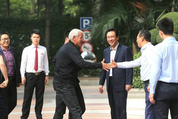 许家印和范冰冰闭系照片 8.4亿能否实在呢