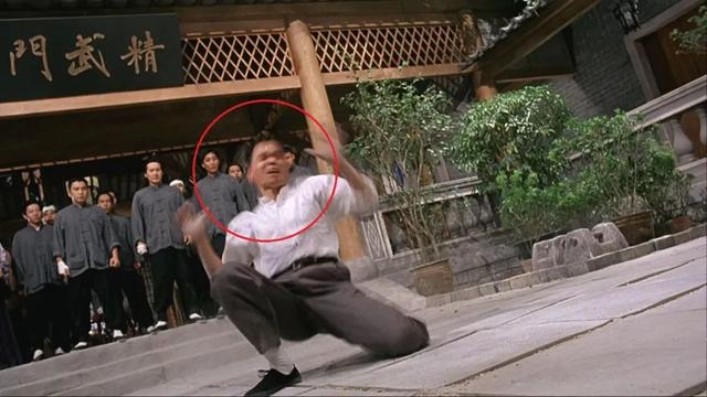 死于意外的三大巨星（六位巨星的替身）(2)