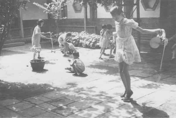 80年代的向梅（84岁老艺术家向梅）(4)