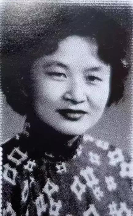 巫漪丽一生未婚（这是首不可复制的梁祝）(9)