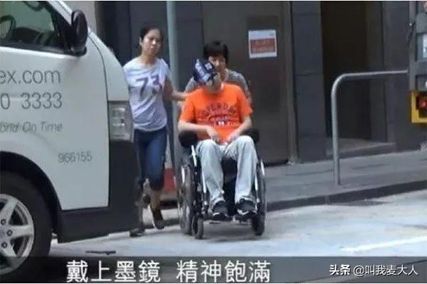 49岁黎姿和富太甘比同框（父亲聋哑弟弟瘫痪）(14)