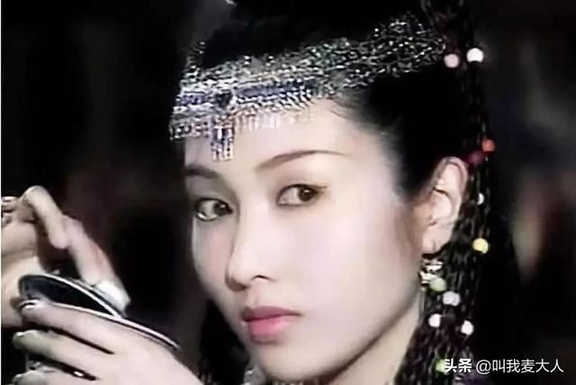 49岁黎姿和富太甘比同框（父亲聋哑弟弟瘫痪）(10)