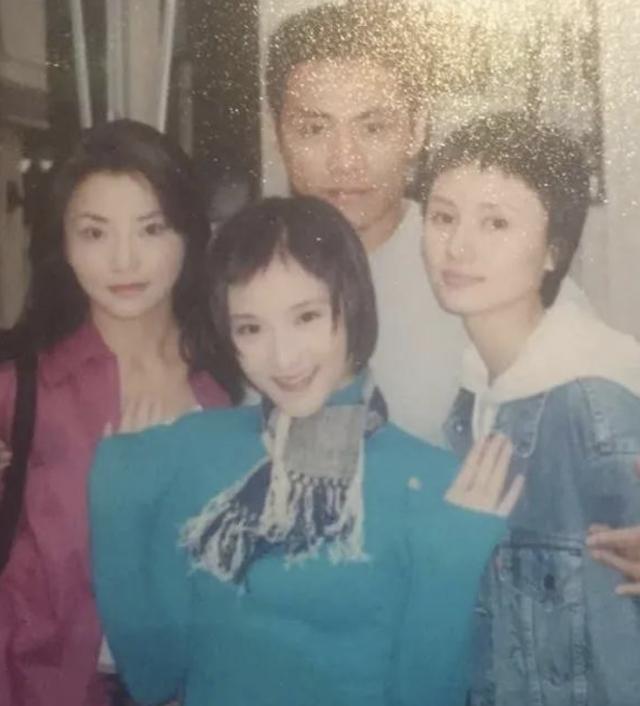 23岁梦萍近照曝光（梦萍乐珈彤被琼瑶捧红）(17)