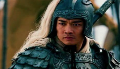 ​许褚与吕布战了二十回合，曹操为何就让典韦等人出战？