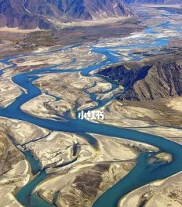 ​世界第一大峡谷，世界第一大峡谷水能丰富的原因？