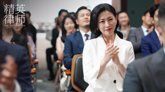 朱珠风情万种写真（从风情万种的女秘书到最美苏荃和最媚赵姬）(11)