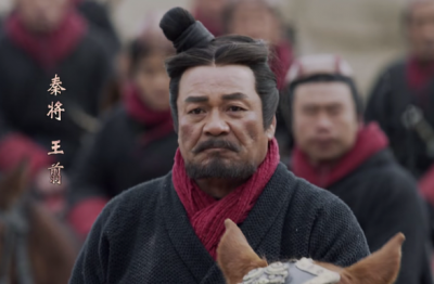 ​王翦出征前要赏赐，这是他善终的原因之一吗？