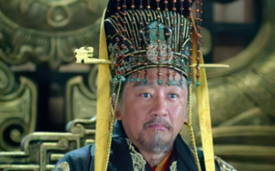 ​陈霸先最先偷袭的人是谁？他又是怎么被陈霸先灭掉的？
