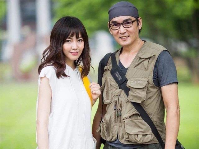 焦恩俊晒两女儿近照 52岁焦恩俊晒近照(17)