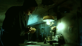 梁朝伟低头忧郁的眼神（阴郁的眼神和迷人的微笑）(9)