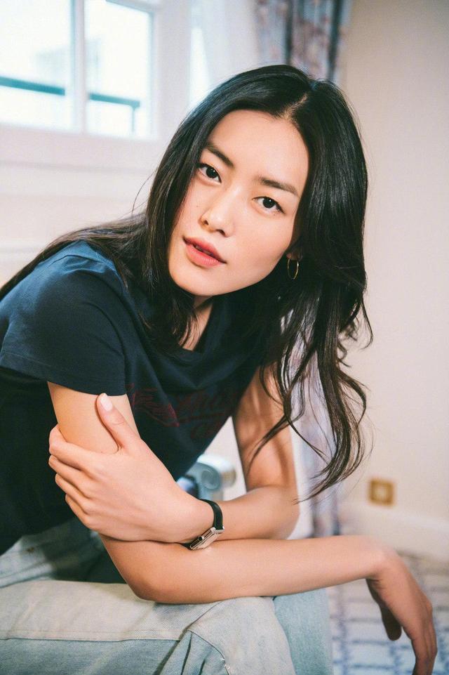 圆脸方脸脸型图（女人的脸型一般分5种）(10)