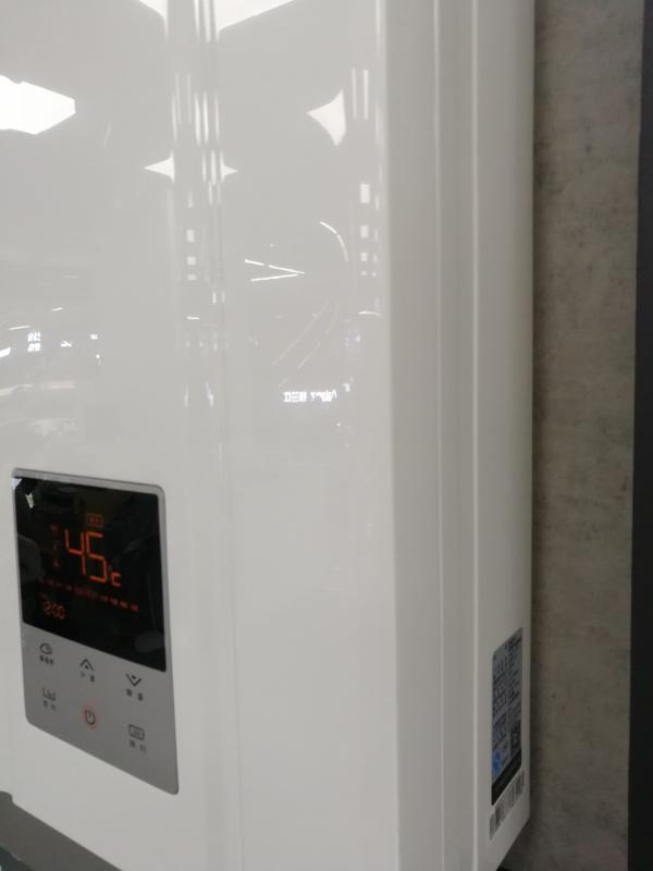 万家乐燃气热水器jsq24说明书（万家乐JSQ24-12X7.3天然气强排式燃气热水器产品测评）(4)