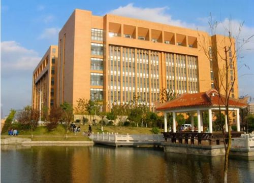 贵阳金筑大学在哪?贵阳金筑大学原名-第1张图片-