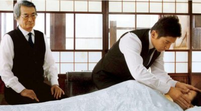 ​为什么没有能摸死人的手，传闻会让死者无法投胎
