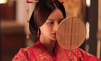 ​甄氏作为三国的绝代佳人，为什么却被曹丕给赐死了？