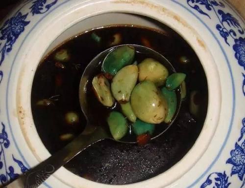 腊八蒜怎么腌不绿：腊八蒜不想让它变绿怎么腌制方法