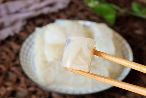 肉皮冻要煮多长时间才能成冻,肉皮冻熬好多长时间成冻图7