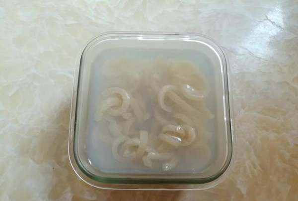 肉皮冻要煮多长时间才能成冻,肉皮冻熬好多长时间成冻图14