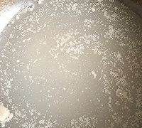 烤麸用冷水还是热水泡,豆烤麸下火锅要泡发吗图9