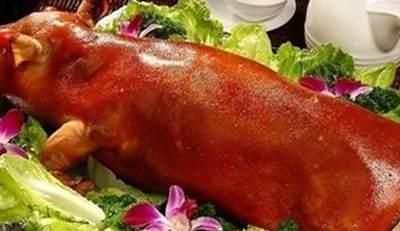 烤乳猪是哪个菜系:烤乳猪是哪个菜系的代表菜