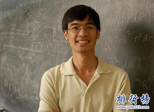 世界上最聪慧的人是谁？智商最高者IQ排行榜