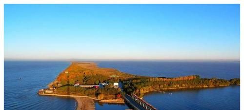 湖南省北部有著名的淡水湖