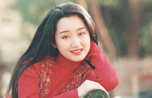 杨钰莹年龄和个人资料，董文华和杨钰莹的年龄？图6