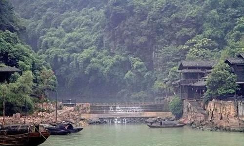 白帝城位于哪个市的奉节县