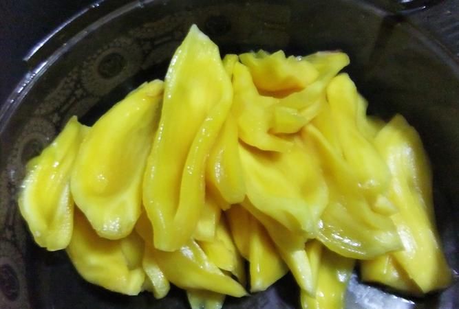 菠萝蜜怎么吃好吃又简单的方法