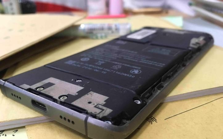 手机进水怎么处理方法