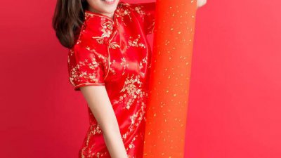 ​过年春联的来历和传说（关于中国春联的传统和寓意）