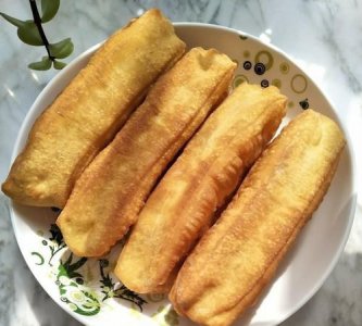 ​如何让隔夜油条变酥脆,油条凉了怎么热变酥脆 烤箱