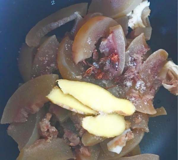 牛皮怎么炒好吃视频,牛皮怎么炒好吃家常做法图14