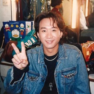 ​黄家驹假死