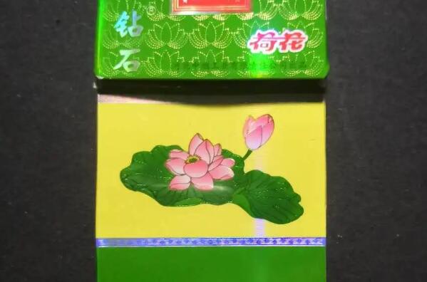 荷花烟为什么这么火?获得国家局认可(备受烟民青睐)