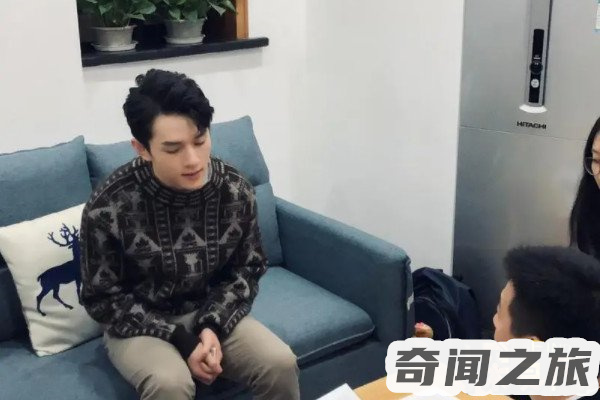 李佳琦直播为什么停播了(李佳琦停播原因是什么)(4)_WWW.JUHAIHG.COM