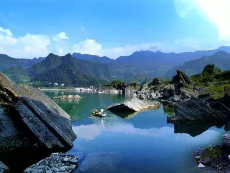 湘潭最值得去的景点有哪些(湘潭旅游景点有哪些地方)