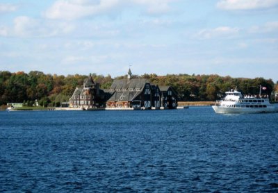 ​世界上最大的湖泊(世界十大湖泊)