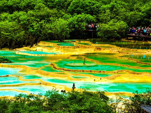 第三天:峨眉山景区-黄龙风景区(黄龙、双瀑)